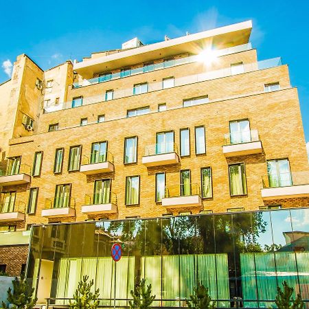 Central Carol Aparthotel 2 Букурещ Екстериор снимка