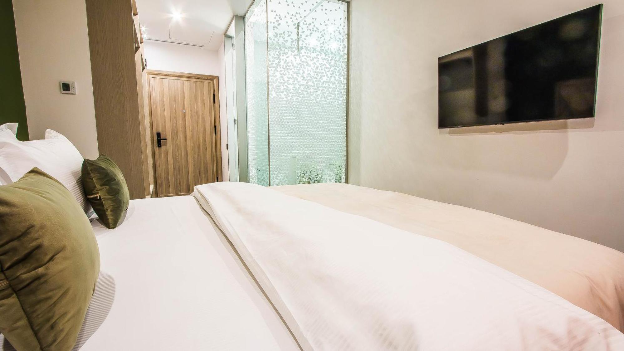 Central Carol Aparthotel 2 Букурещ Екстериор снимка