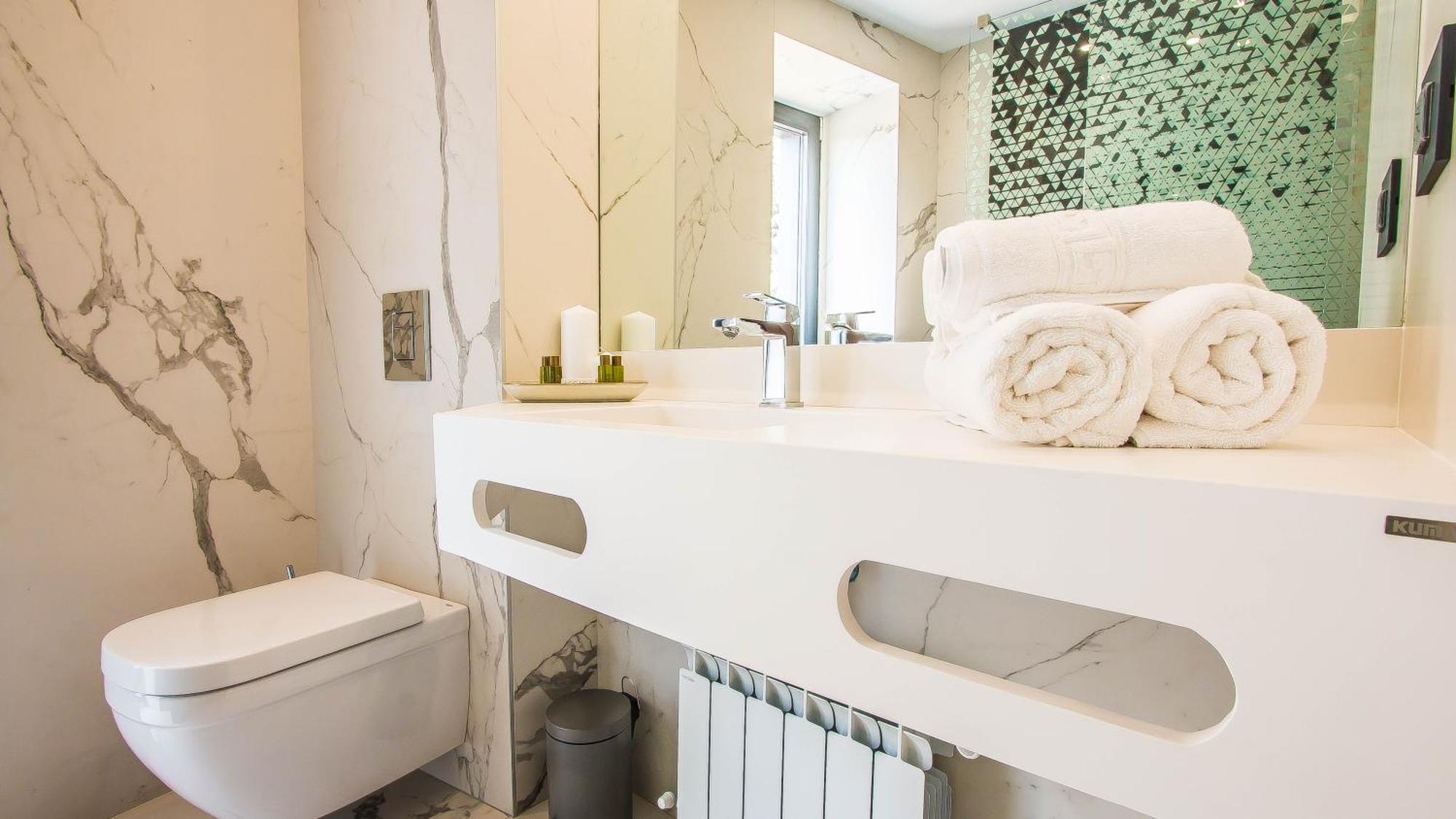 Central Carol Aparthotel 2 Букурещ Екстериор снимка
