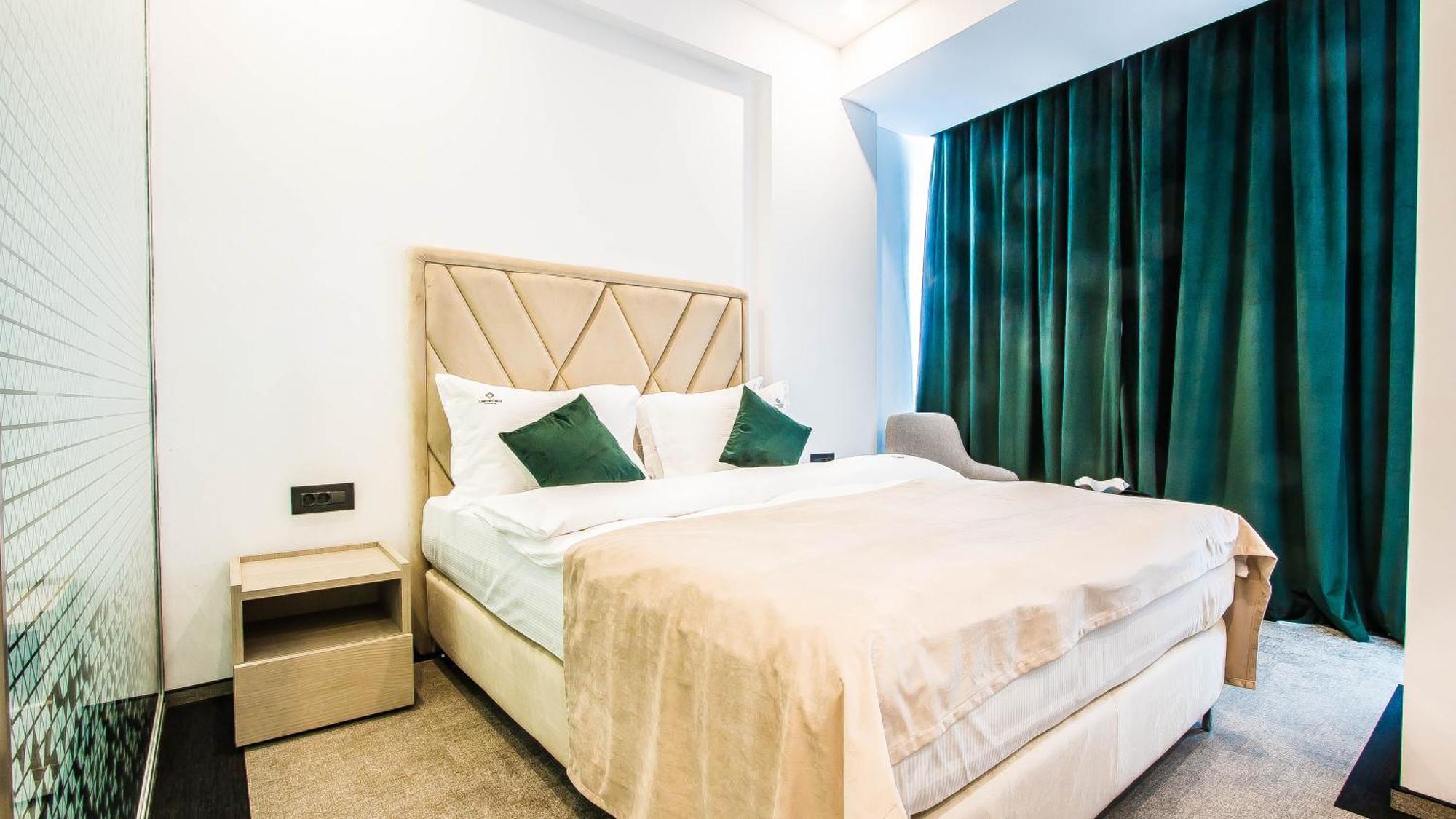 Central Carol Aparthotel 2 Букурещ Екстериор снимка