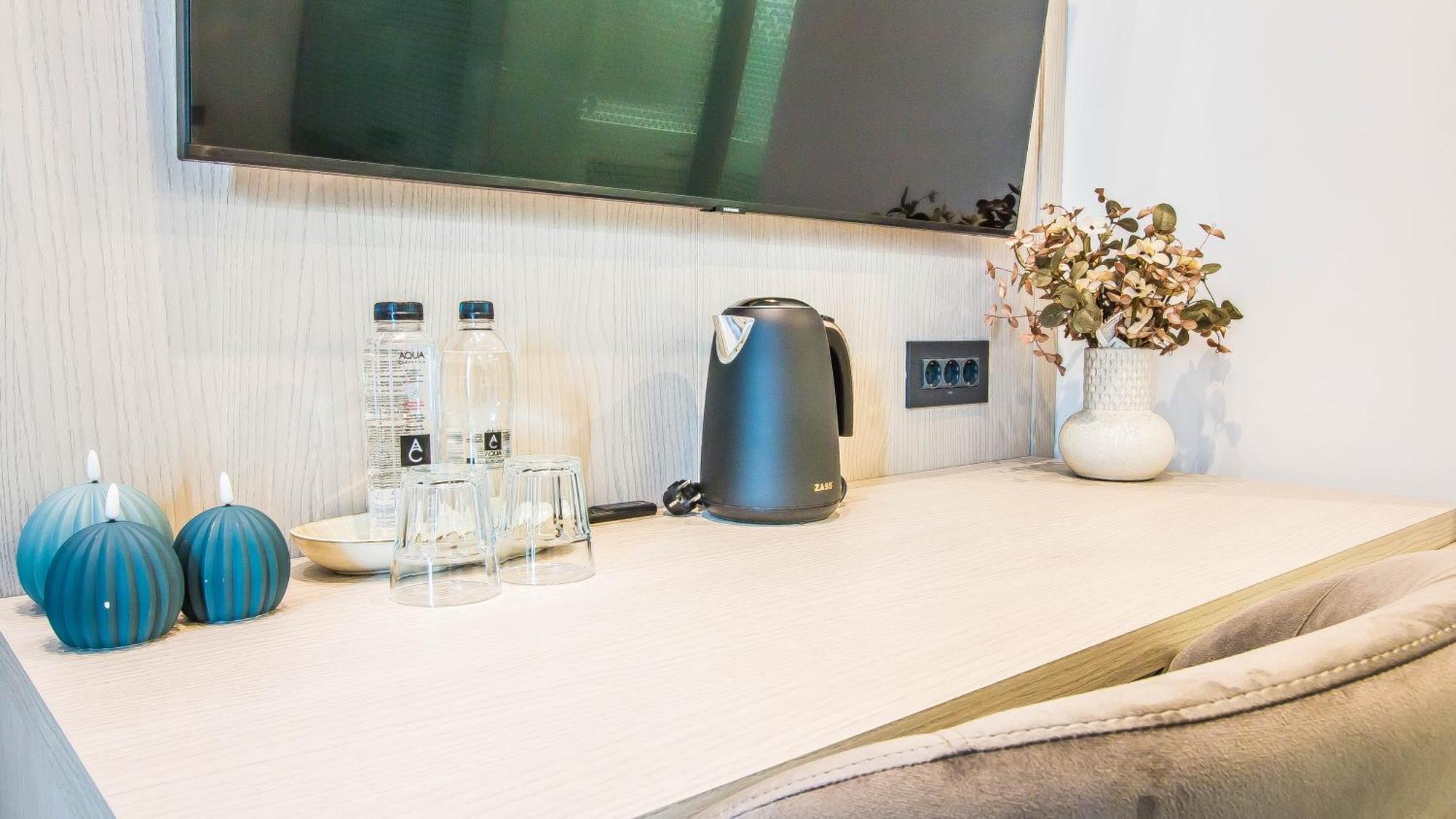 Central Carol Aparthotel 2 Букурещ Екстериор снимка