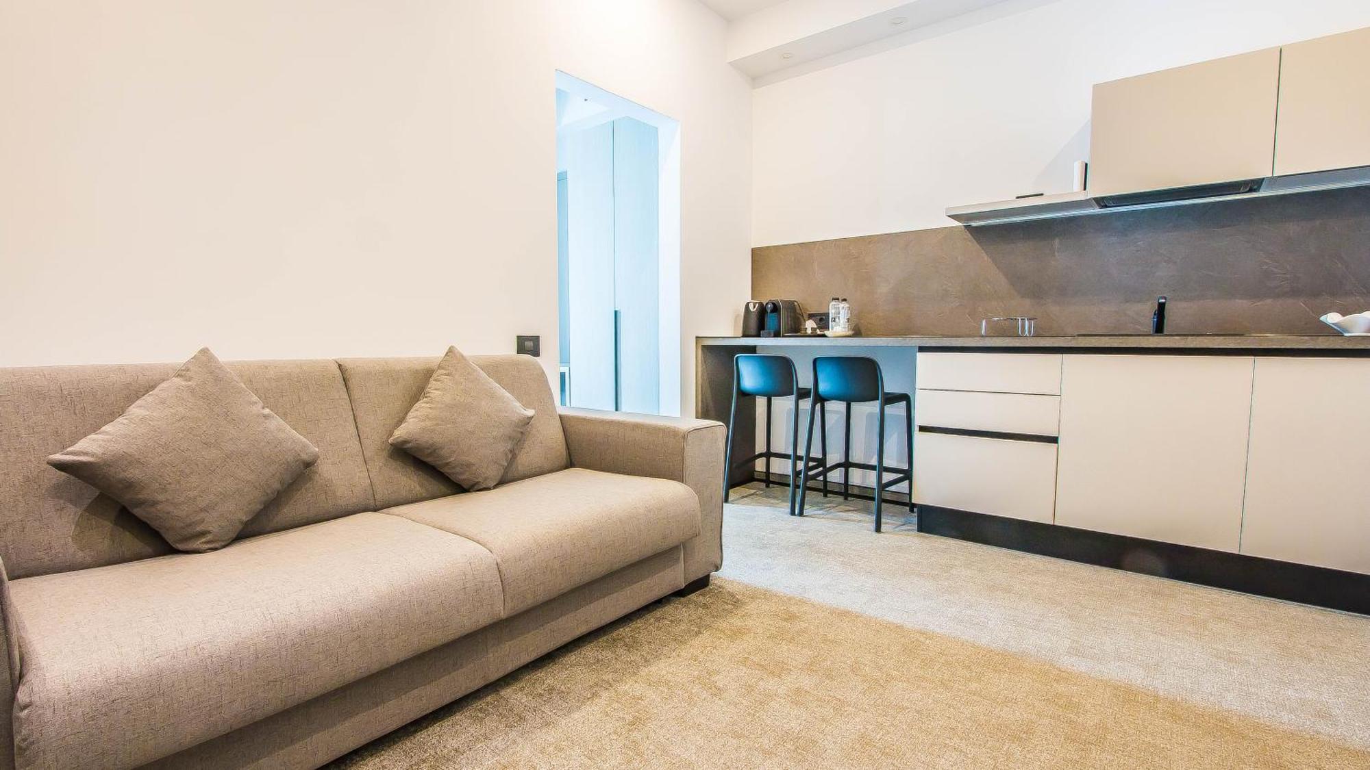 Central Carol Aparthotel 2 Букурещ Екстериор снимка