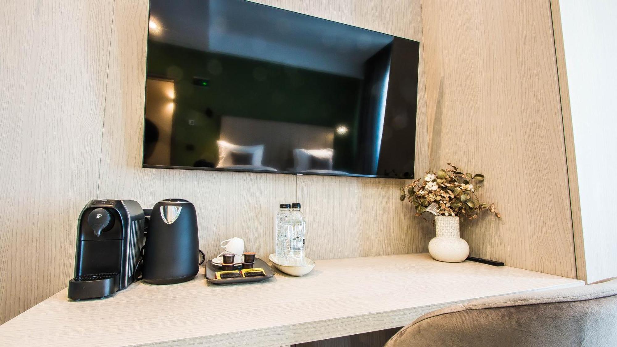 Central Carol Aparthotel 2 Букурещ Екстериор снимка